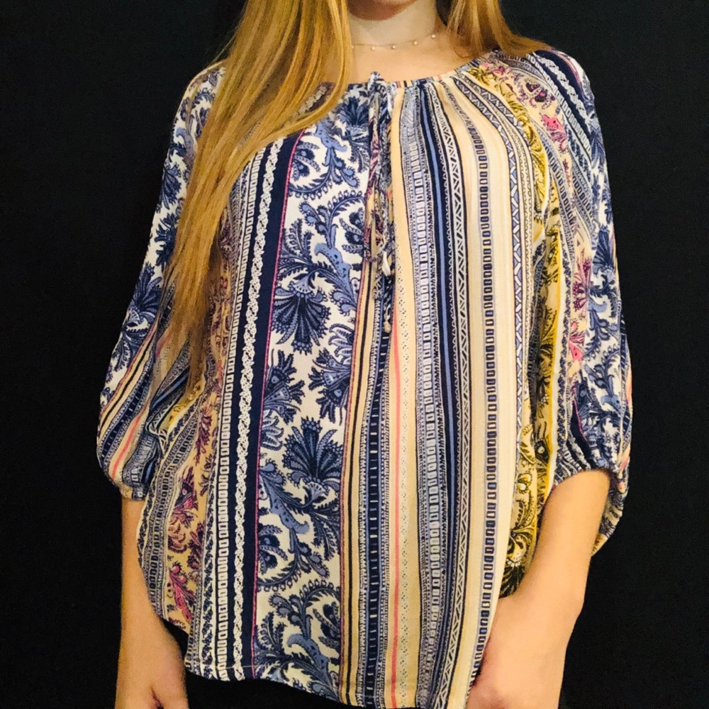 Patterned blouse - Picture 3 of 6